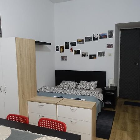 Umbrella Guest Rooms Kraków Zewnętrze zdjęcie