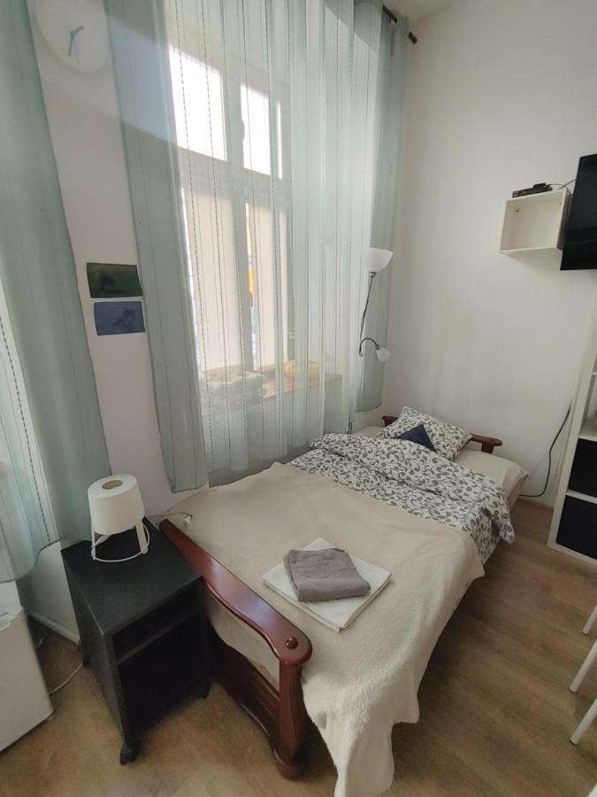 Umbrella Guest Rooms Kraków Zewnętrze zdjęcie
