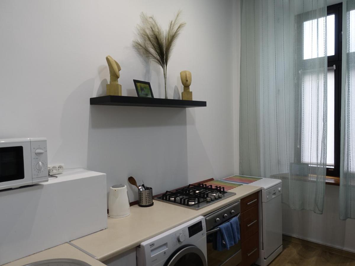 Umbrella Guest Rooms Kraków Zewnętrze zdjęcie